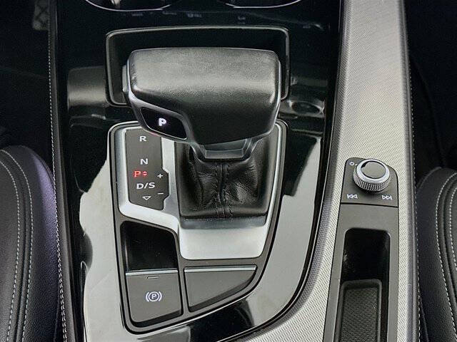 2023 Audi A4 quattro S line Prem Plus 45 TFSI