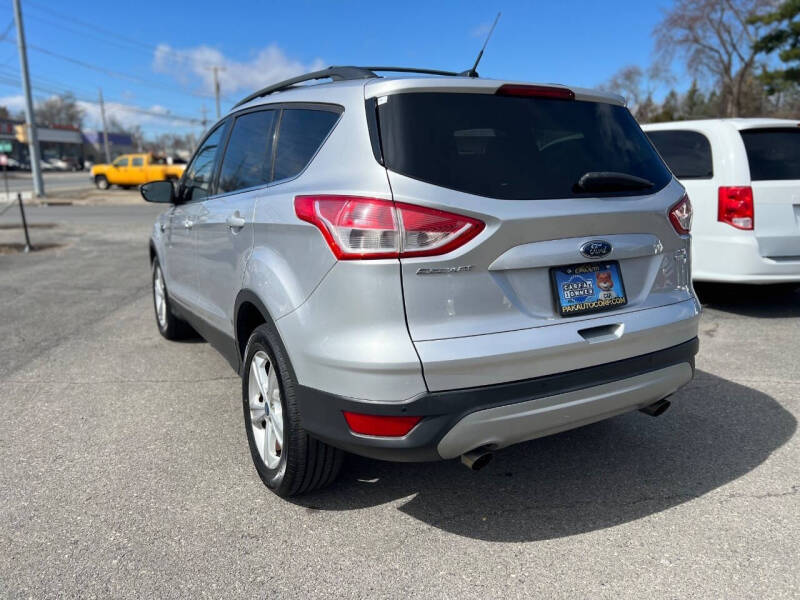 2015 Ford Escape SE
