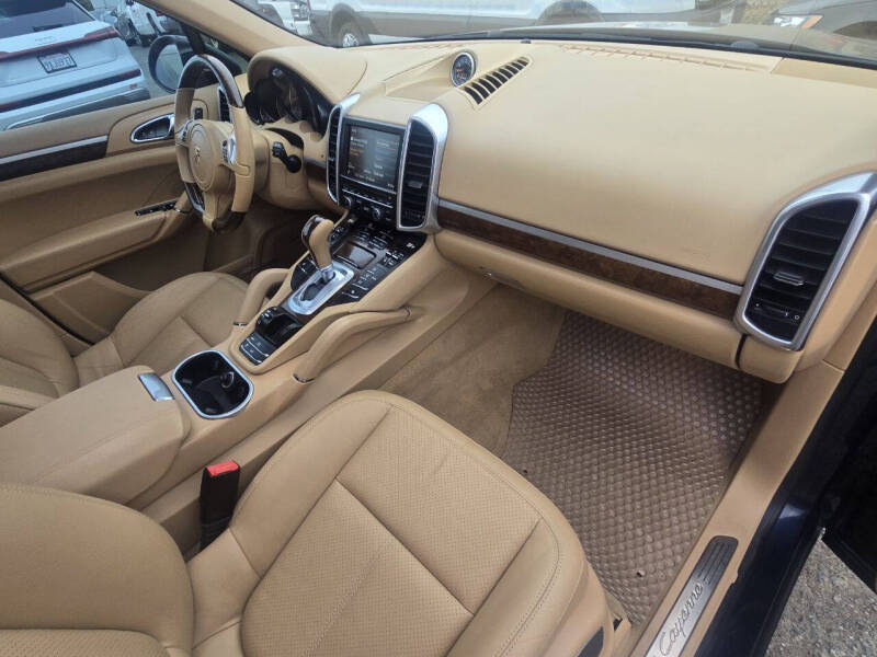 2013 Porsche Cayenne Tiptronic