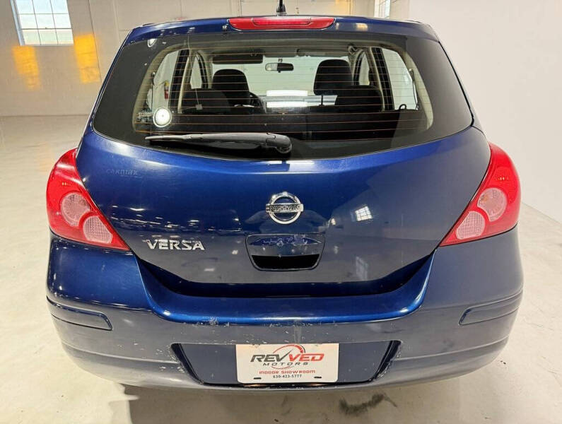 2008 Nissan Versa 1.8 S