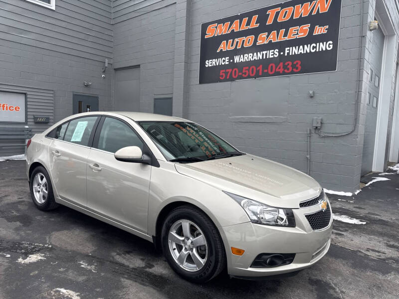 2013 Chevrolet Cruze for sale at Small Town Auto Sales Inc. in Hazleton PA