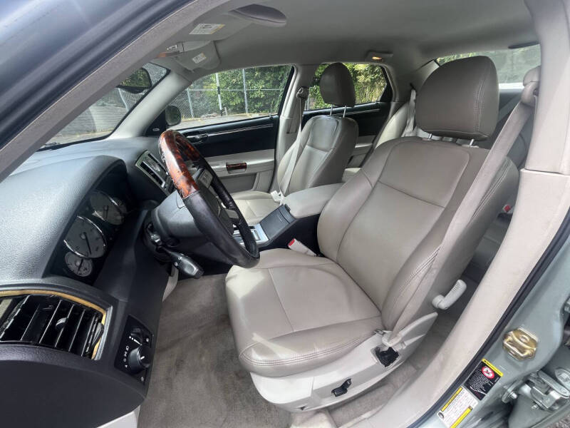 2006 Chrysler 300 C