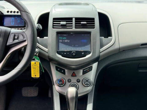 2016 Chevrolet Sonic LT Auto