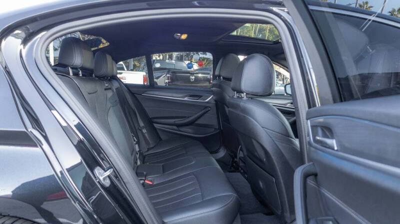 2023 BMW 5 Series 530e