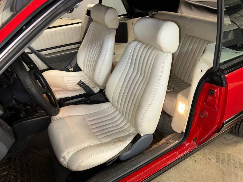 1991 Pontiac Sunbird LE