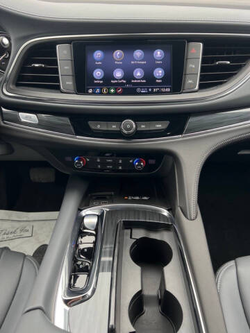 2023 Buick Enclave Essence