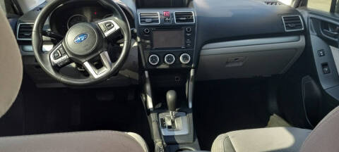 2017 Subaru Forester 2.5i