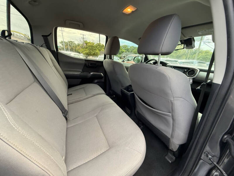 2019 Toyota Tacoma SR5 V6