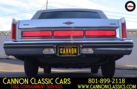 1984 Lincoln Town Car Signature
