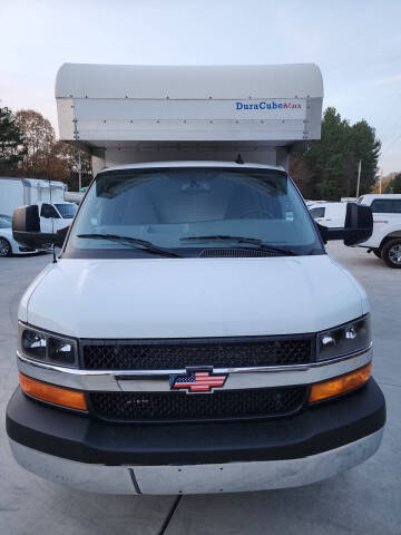 2023 Chevrolet Express 3500