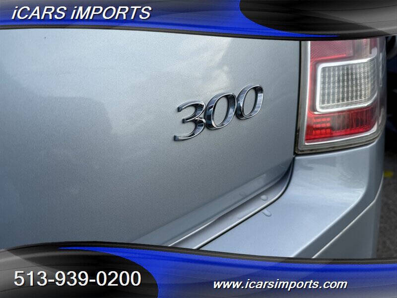 2013 Chrysler 300 Glacier Edition