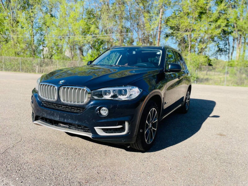 2015 BMW X5 xDrive35i's photo