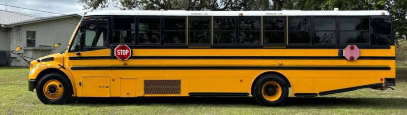 2009 Freightliner Thomas Safeliner