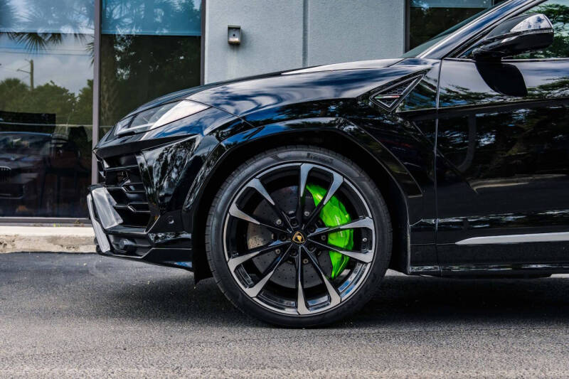 2019 Lamborghini Urus