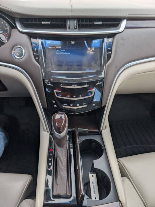 2013 Cadillac XTS Platinum Collection