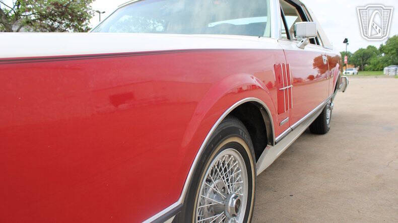 1982 Lincoln Mark VI