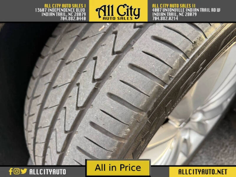 2016 Hyundai Equus Signature