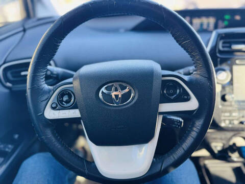 2016 Toyota Prius Three