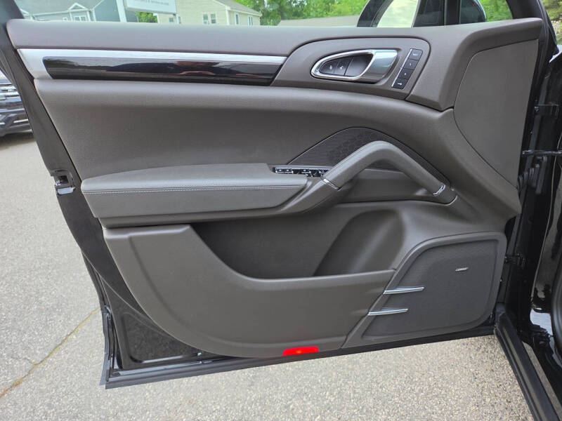 2016 Porsche Cayenne S