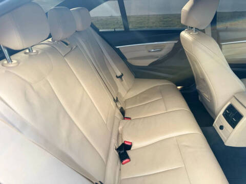 2017 BMW 3 Series 330i