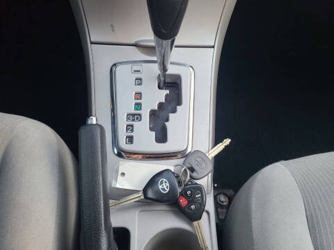 2011 Toyota Corolla LE