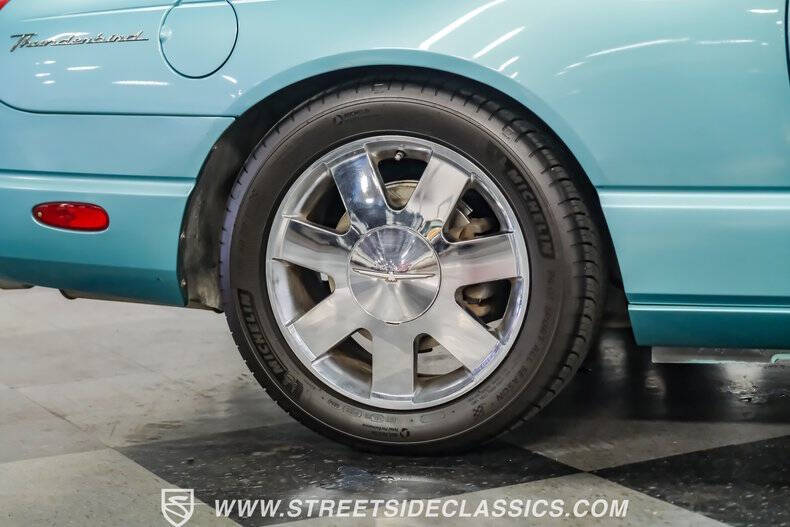 2002 Ford Thunderbird Deluxe