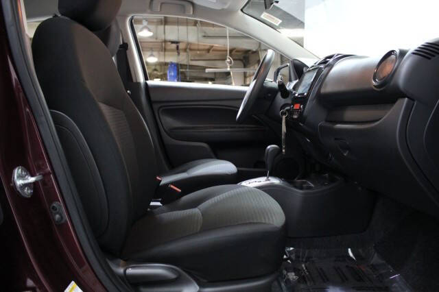 2024 Mitsubishi Mirage G4 ES