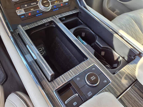 2018 Lincoln Navigator Black Label