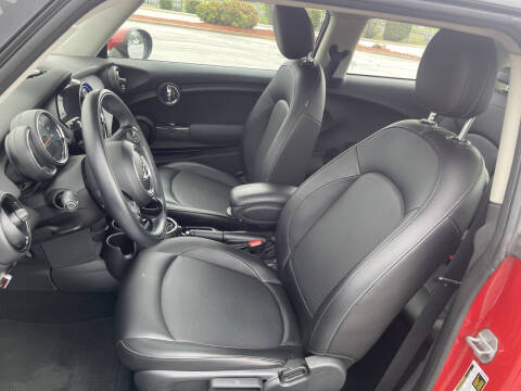 2015 MINI Hardtop 2 Door Cooper