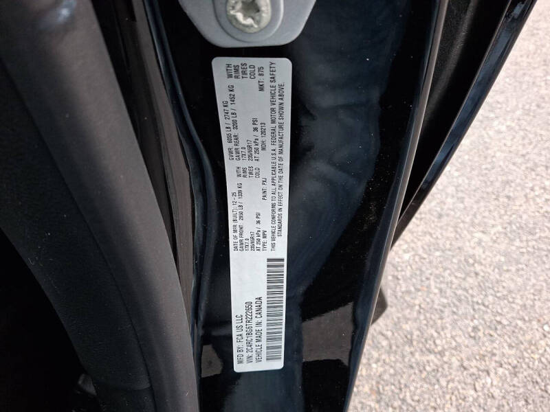 2026 Chrysler Pacifica Select