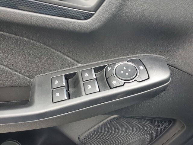 2025 Ford Escape Hybrid ST-Line