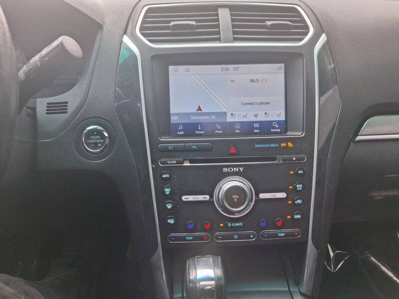 2016 Ford Explorer Sport