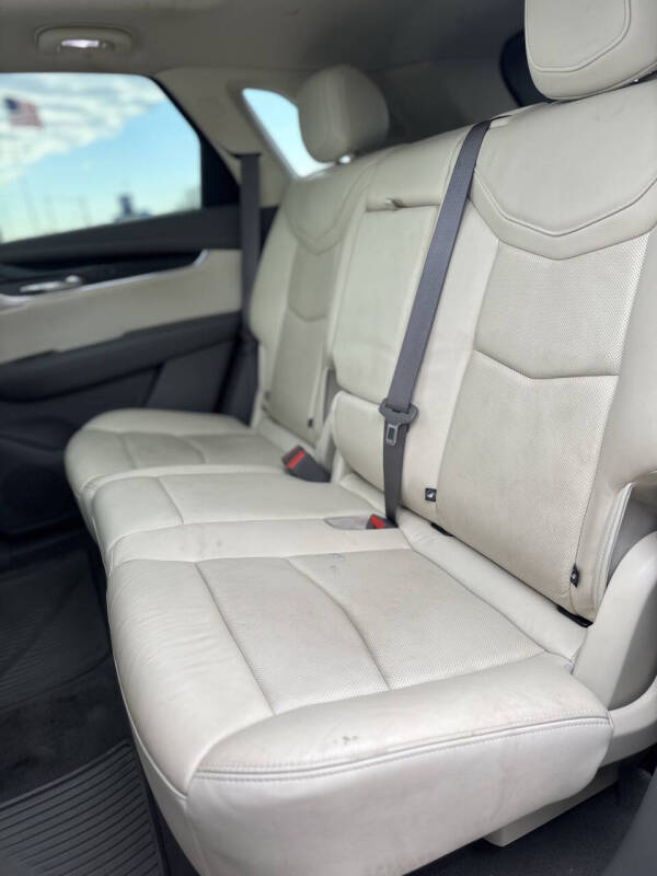 2020 Cadillac XT5 Premium Luxury