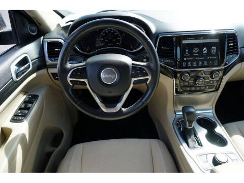 2019 Jeep Grand Cherokee Laredo E