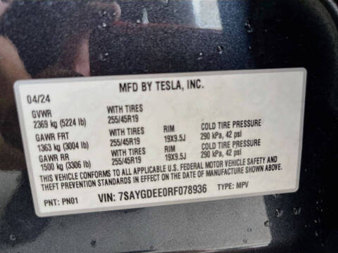 2024 Tesla Model Y Long Range