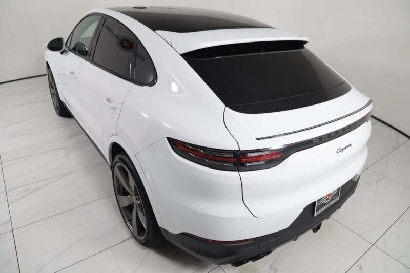 2023 Porsche Cayenne