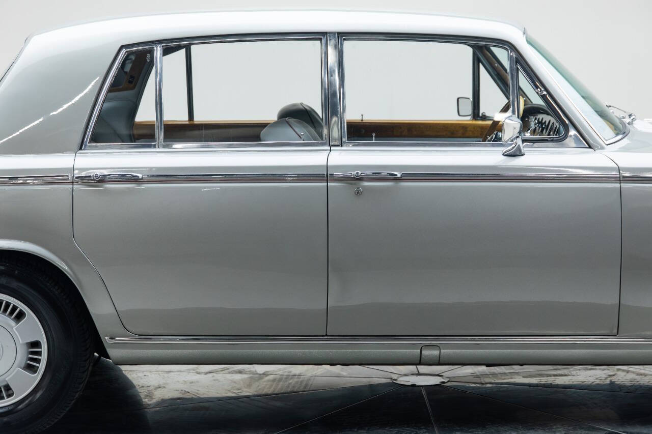 1967 Bentley T1 Saloon 5