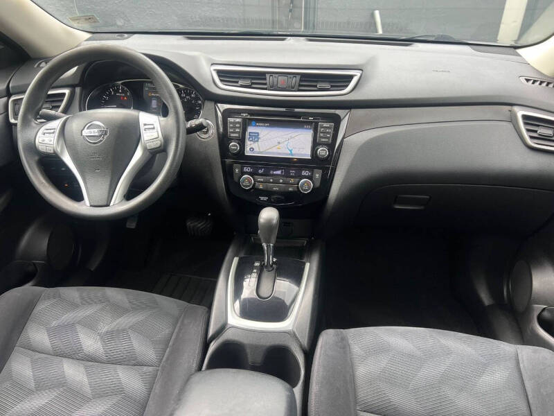 2014 Nissan Rogue SV