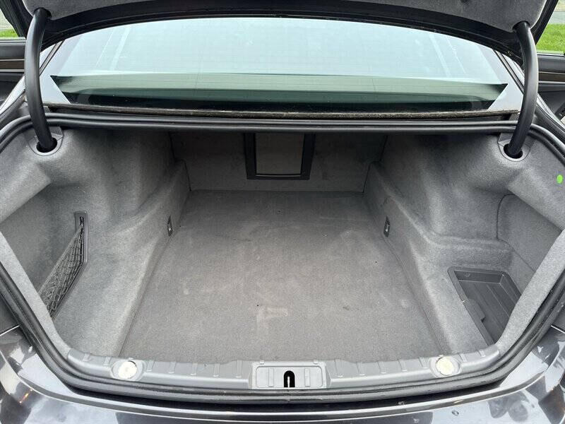 2013 BMW 7 Series 750i