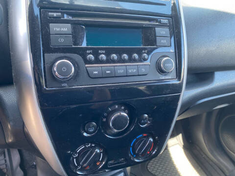 2015 Nissan Versa Note SV