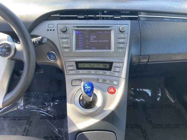 2015 Toyota Prius Three