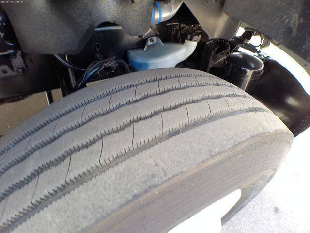 2017 Freightliner M2 106