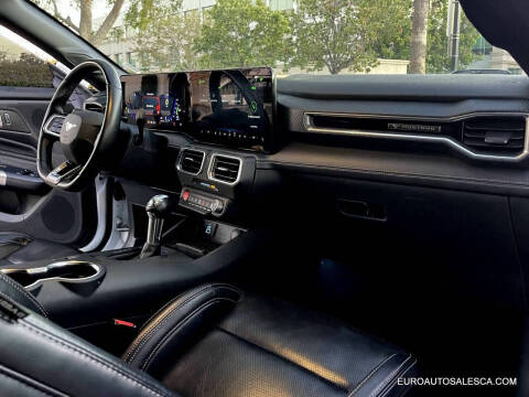 2024 Ford Mustang EcoBoost Premium