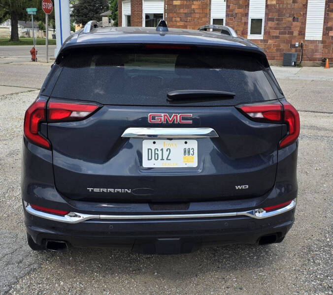 Used 2018 GMC Terrain Denali with VIN 3GKALXEX4JL329741 for sale in Union, IA