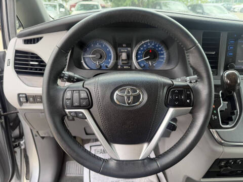 2017 Toyota Sienna