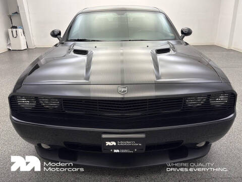 2009 Dodge Challenger SRT8