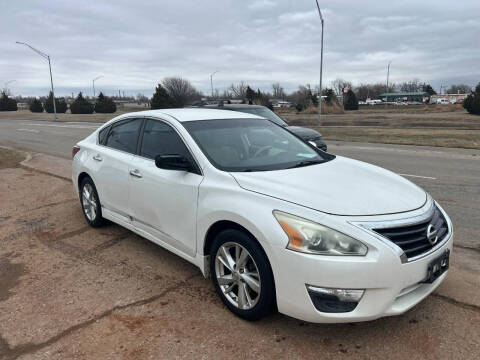 2013 Nissan Altima for sale at BUZZZ MOTORS in Moore OK