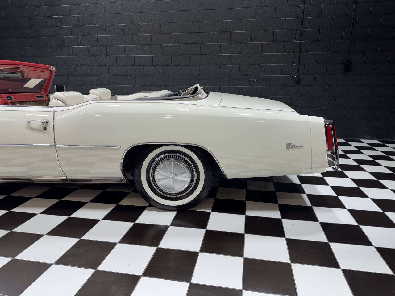 1975 Cadillac Eldorado 31
