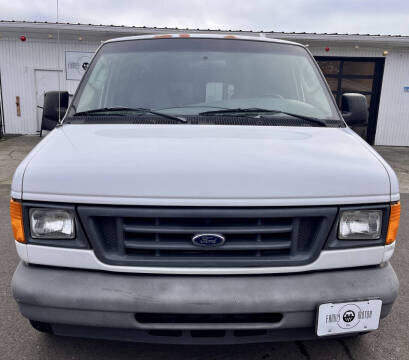2004 Ford E-Series E-150
