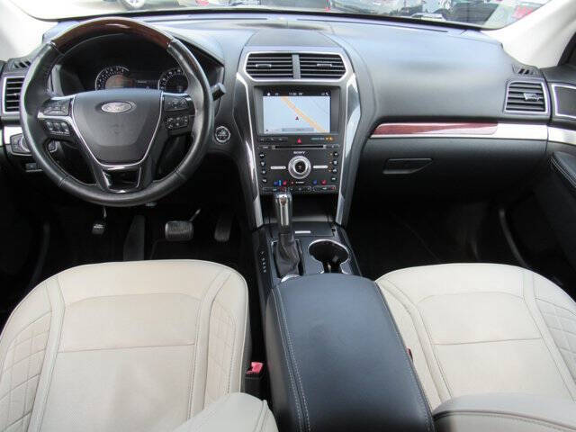 2018 Ford Explorer Platinum